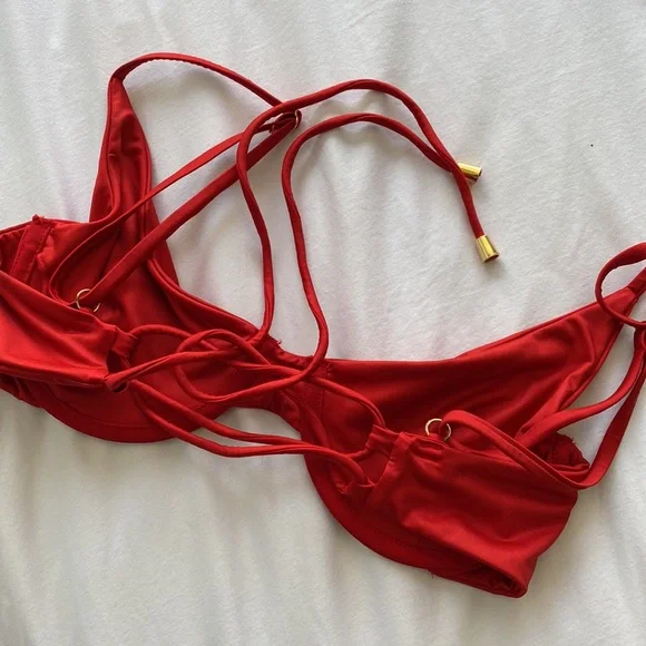 Red Underwire Bikini Top - Picture 5 of 5